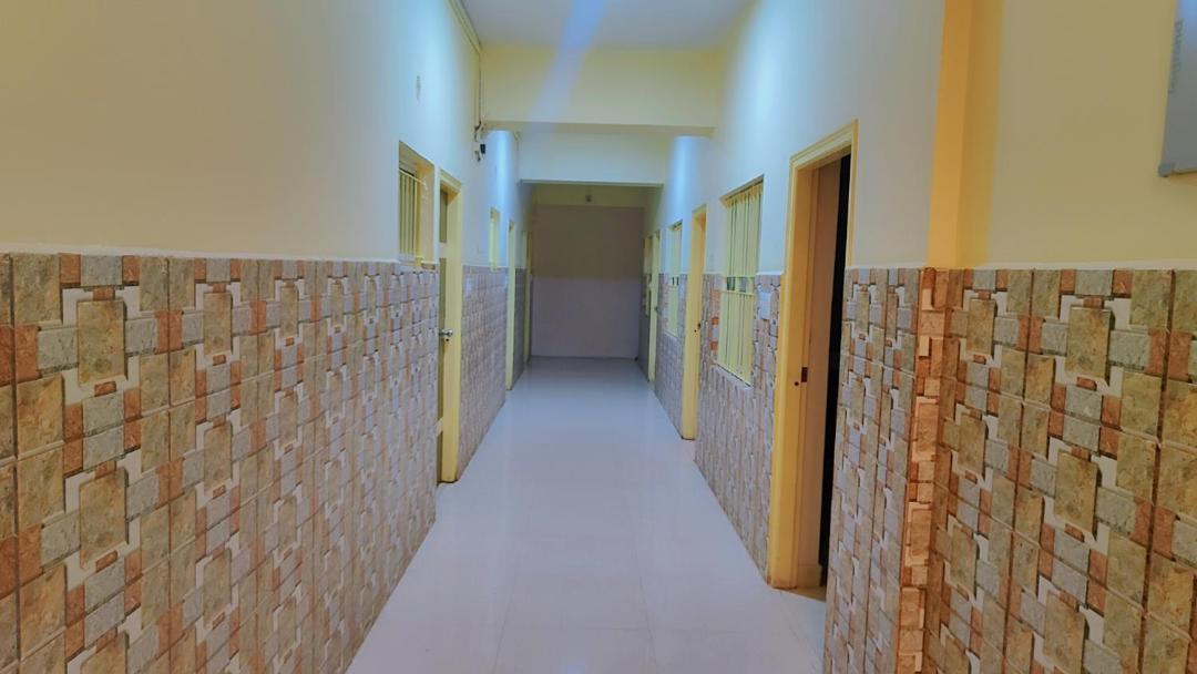 Metro Suites Bangalore Exterior foto